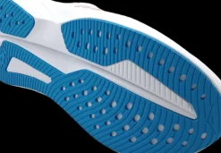 Hoka One One Mach 6 white / nimbus