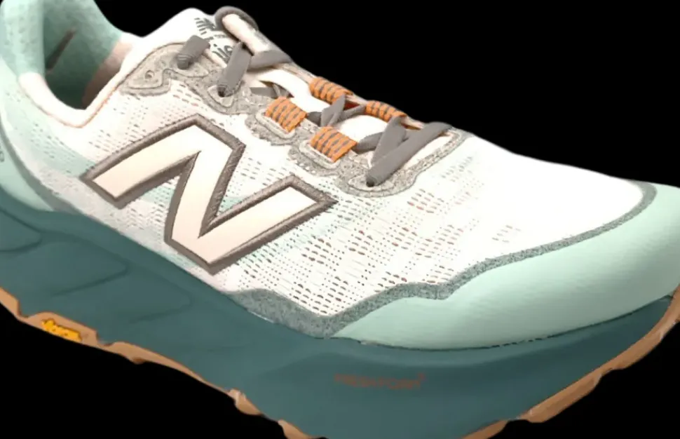 New Balance Fresh Foam X Hierro v9 Calcium met Dark Juniper