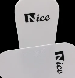 Nice harde scheenbeschermer